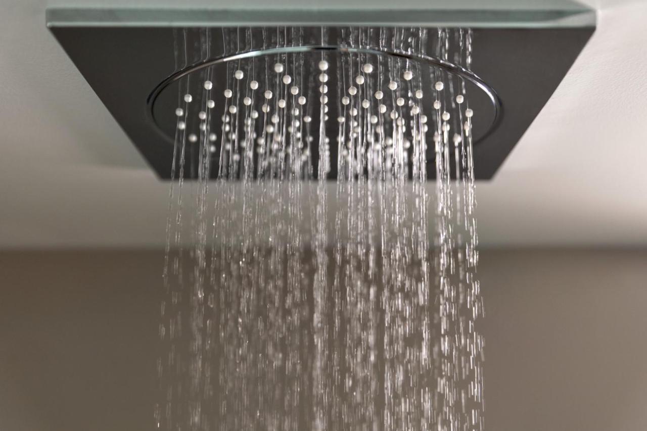 Yotel Глазгоу Екстериор снимка Shower head