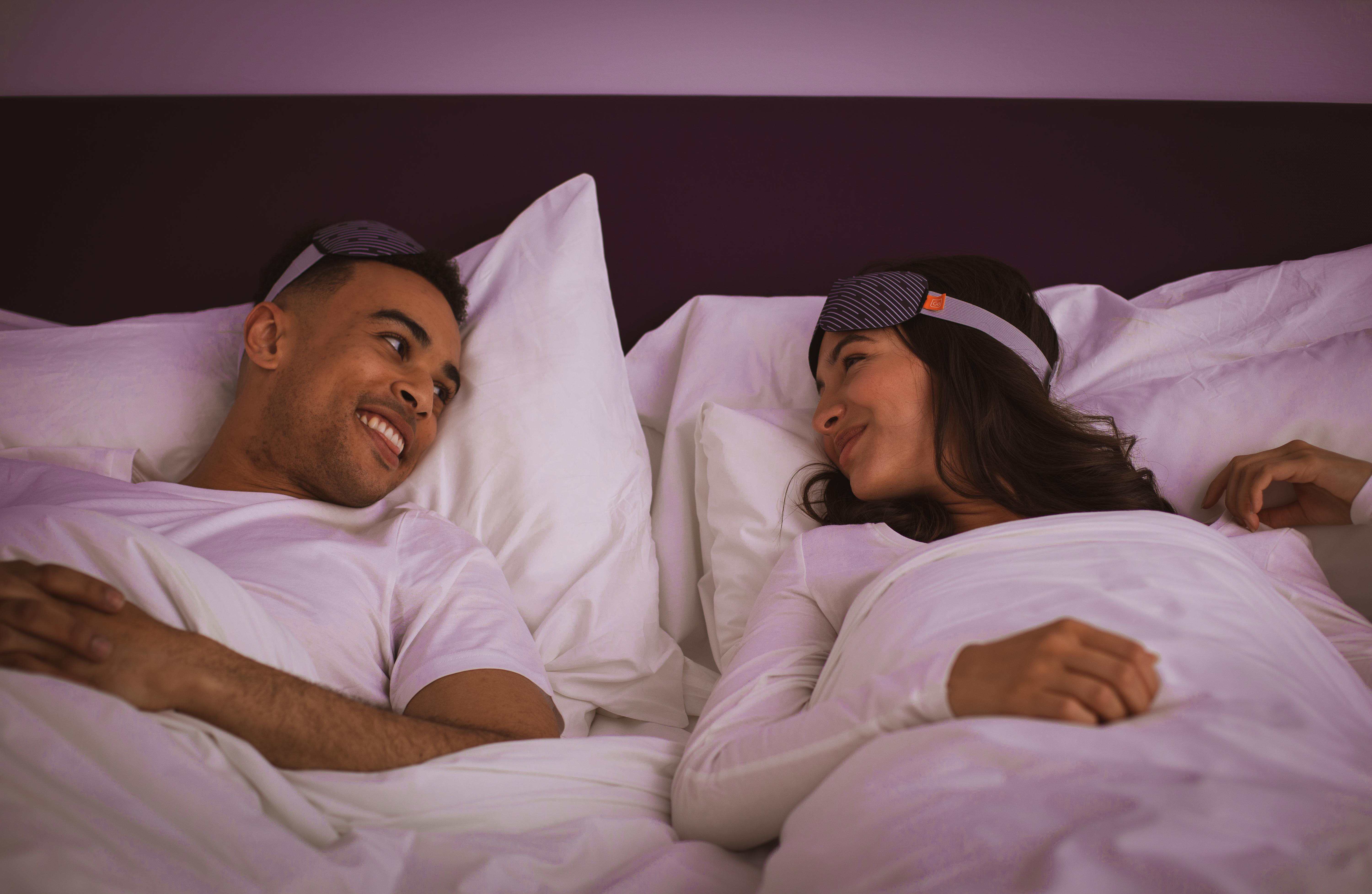 Yotel Глазгоу Екстериор снимка Sleep with OHealth Sleep Band