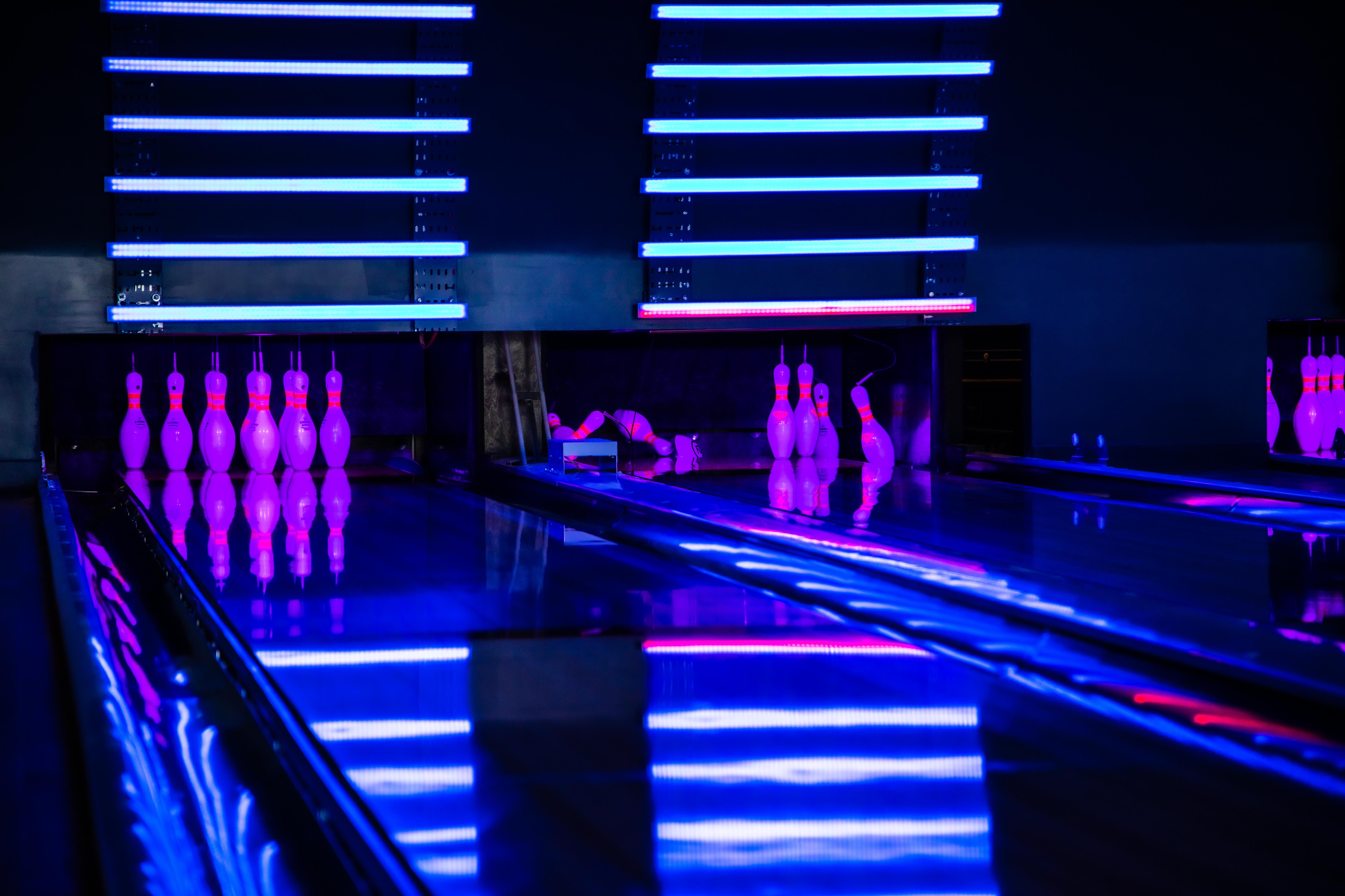 Yotel Глазгоу Екстериор снимка "The bowling alley is illuminated."