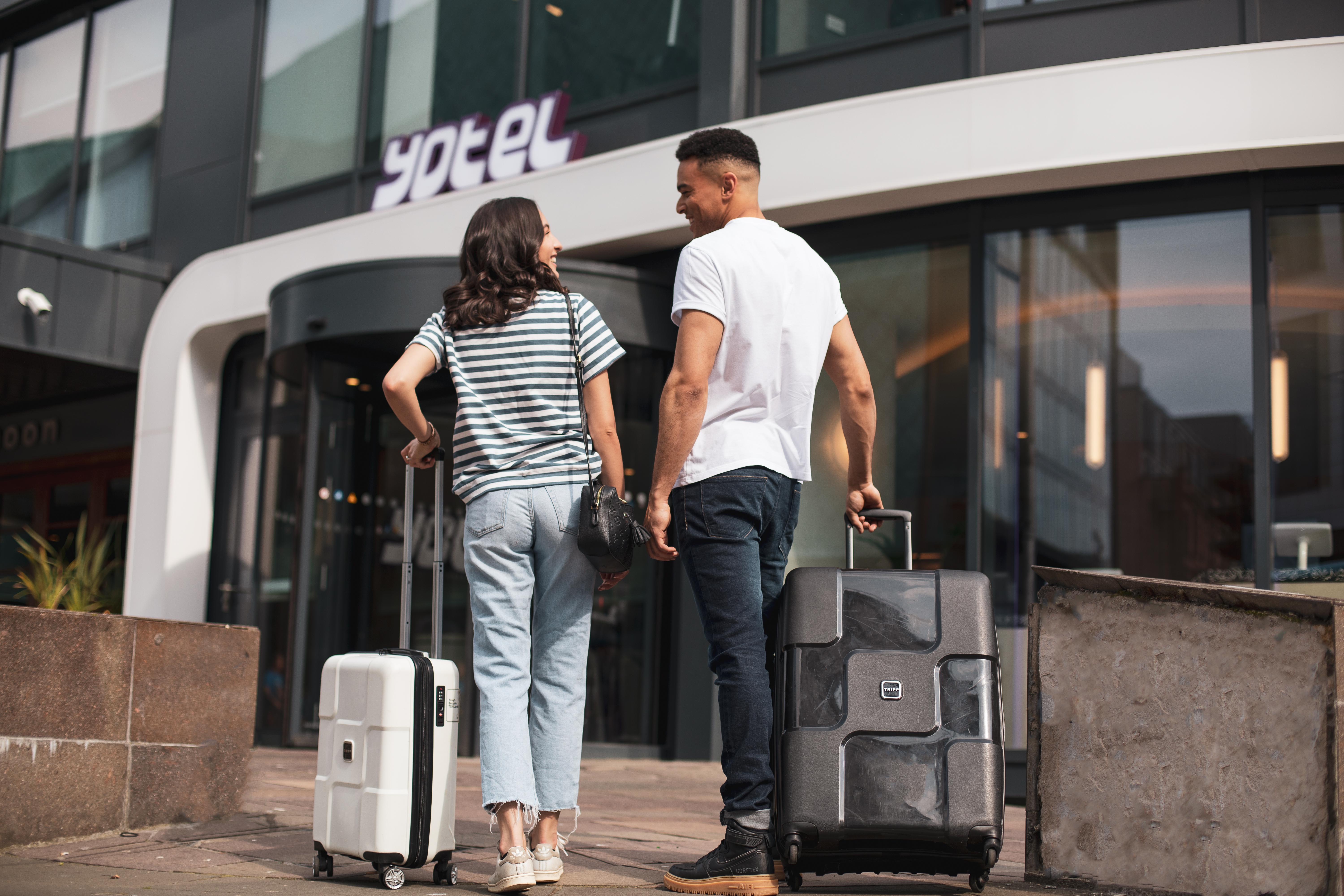 Yotel Глазгоу Екстериор снимка "I'm here to stay for a few days."
